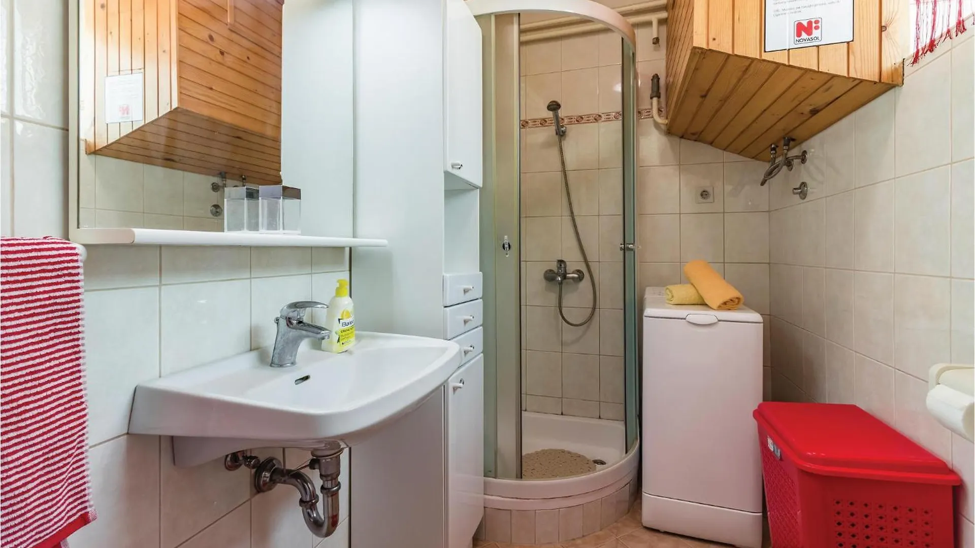 Nice Home In Segotici With Outdoor Swimming Pool