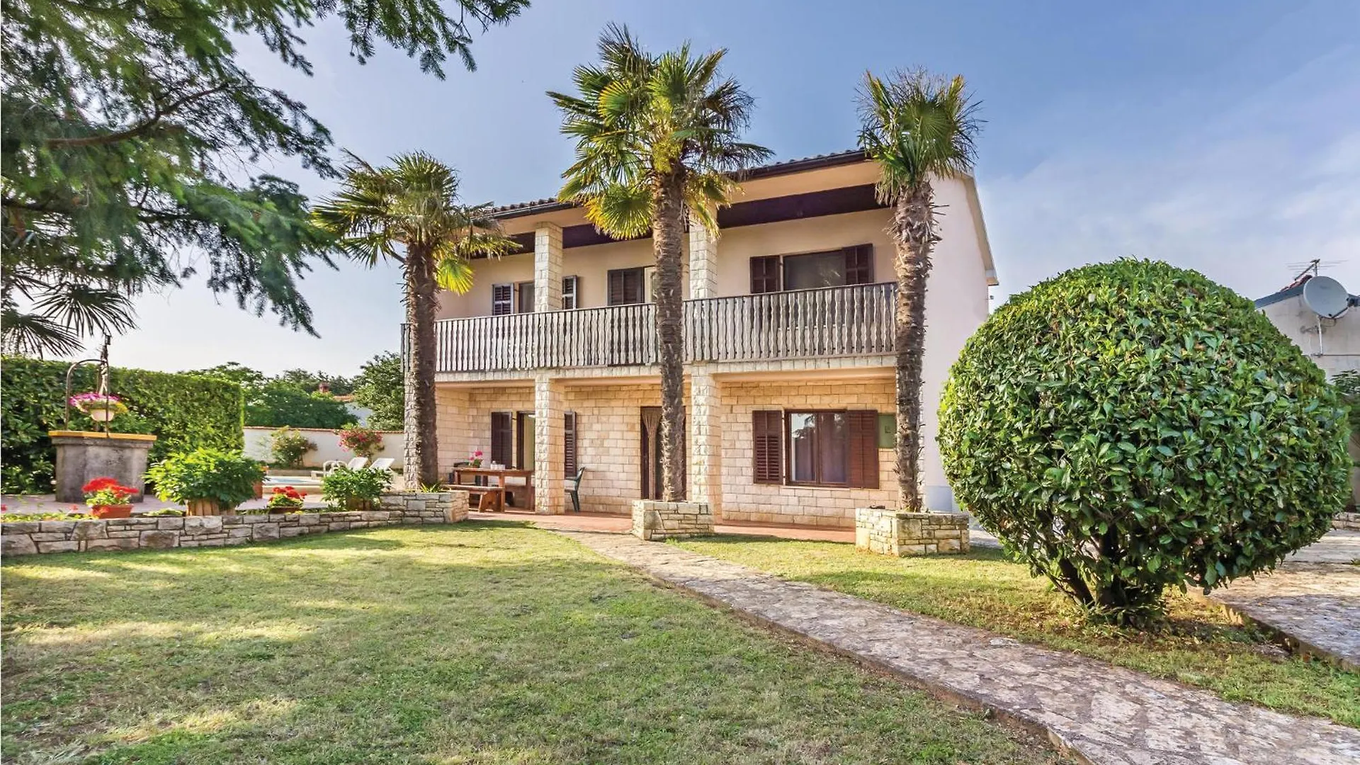Nice Home In Segotici With Outdoor Swimming Pool 0*,
