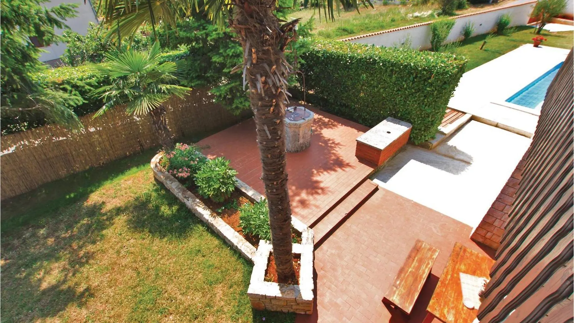Nice Home In Segotici With Outdoor Swimming Pool 펜션